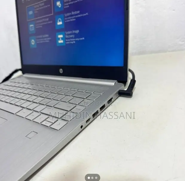 HP 14s Laptop - Intel Core i3, 8GB RAM, 256GB SSD - 1
