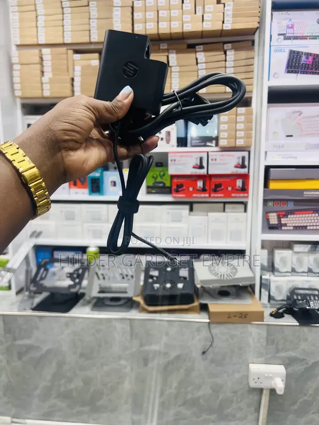 HP USB-C Power Adapter 65W - 1