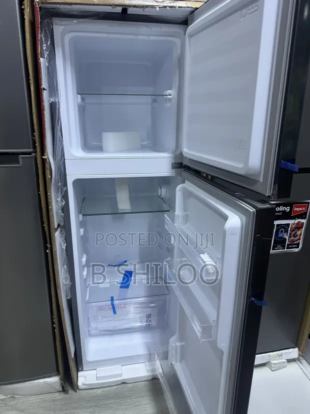 Boss Refrigerator 110L Black - 1