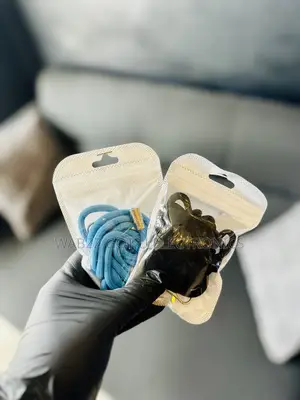 Durable Neckband Phone Holder