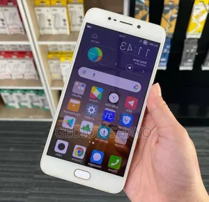 Vivo Y67 32GB Dhahabu