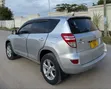 Toyota RAV4 2005 Silver - 4