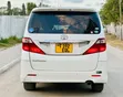 Toyota Alphard 2.4 Petrol AWD 2009 - 1