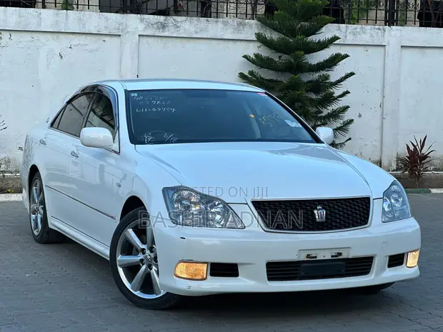Toyota Crown Athlete 2006 - Haijasajiliwa - 1