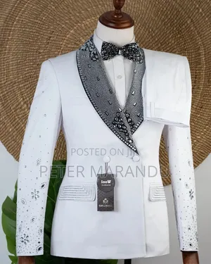Suti Nyeupe Ya Kifahari Ya Bwana Harusi Joselino Crystal