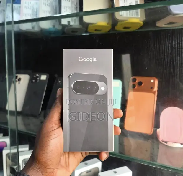 New Google Pixel 10 128GB Black - 1