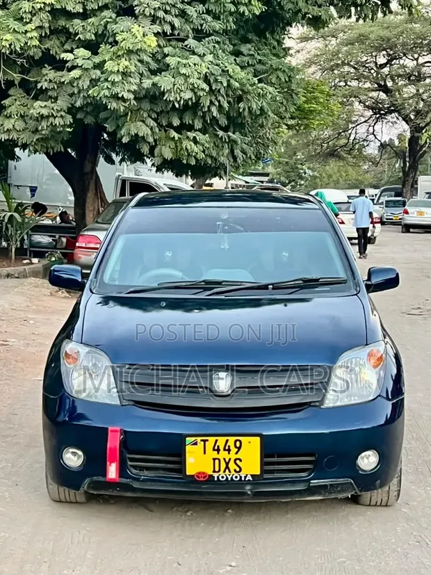 Toyota IST 2006 Blue - 1