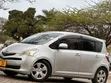 Toyota Ractis 2007 Nyeupe - 3
