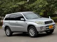 Toyota RAV4 2004 Nyeupe - 4