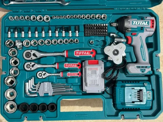 Total 152-Piece Tool Set - 1
