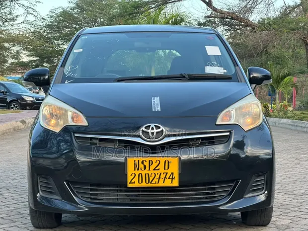 Toyota Ractis 2010 Black - 1