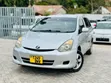 Toyota Wish 2006 Nyeupe - 1