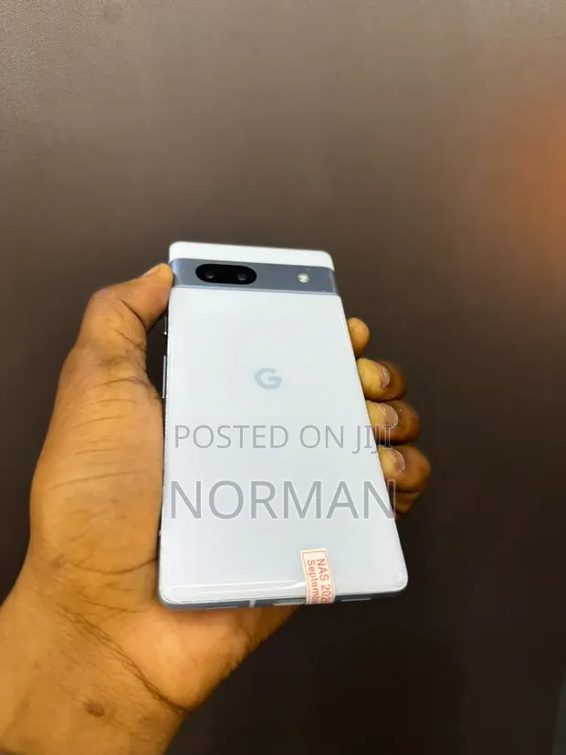 Google Pixel 7a 128GB Refurbished - 1