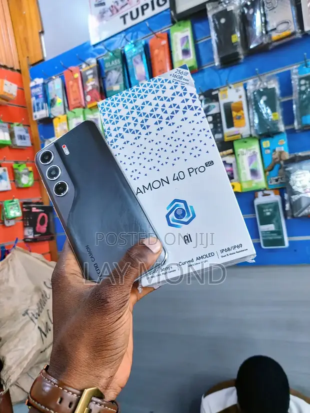New Tecno Camon 40 Pro 5G 256GB Black - 1