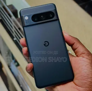Google Pixel 8 128GB Nyeusi