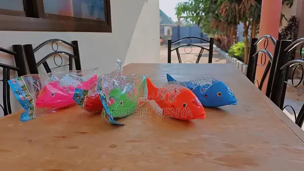 Dancing Fish Toy - Battery Operated - 1