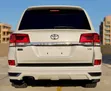Toyota Land Cruiser 4.6 V8 ZX 2018 Nyeupe - 4