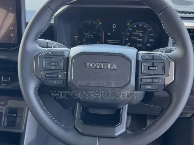 Toyota Hilux 2026 Mpya Teal - 1