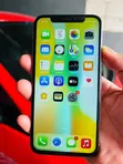 Apple iPhone X 256GB White - 1