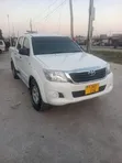 Toyota Hilux 2012 Nyeupe - 3