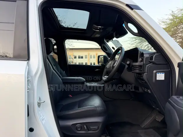 2024 Toyota Land Cruiser Prado 250 - 1