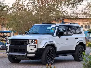 2024 Toyota Land Cruiser Prado 250
