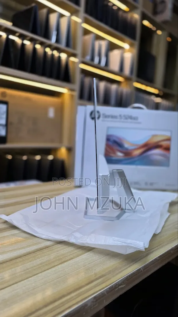 Brand New HP 24-inch Full HD IPS Monitor - 1