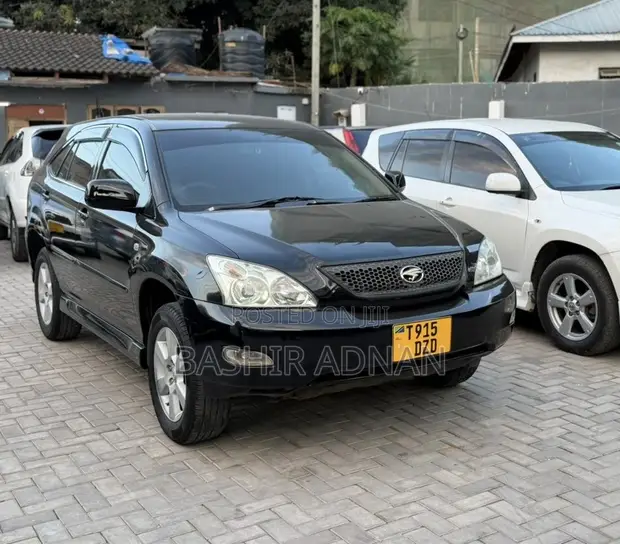 Toyota Harrier 2.4 2006 Nyeusi Matt - 1