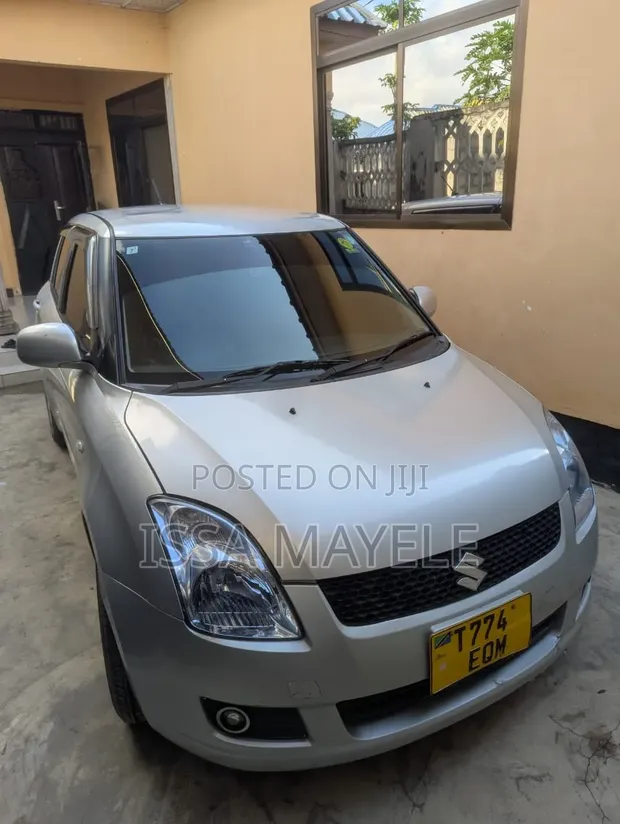 Suzuki Swift 2008 Nyeupe - 1