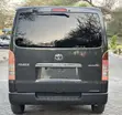 Toyota Grand HiAce 2002 Van - 2
