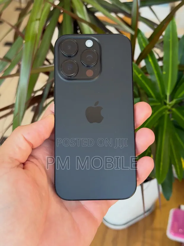 Apple iPhone 16 Pro 512GB Used - 1