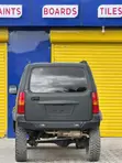 Suzuki Jimny 2002 Nyeusi - 2