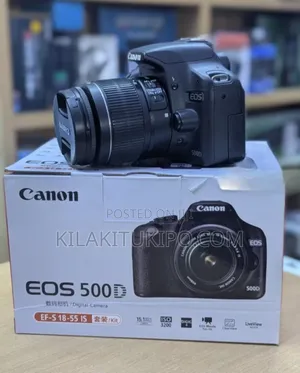 Canon EOS 500D DSLR Camera with 18-55mm Lens