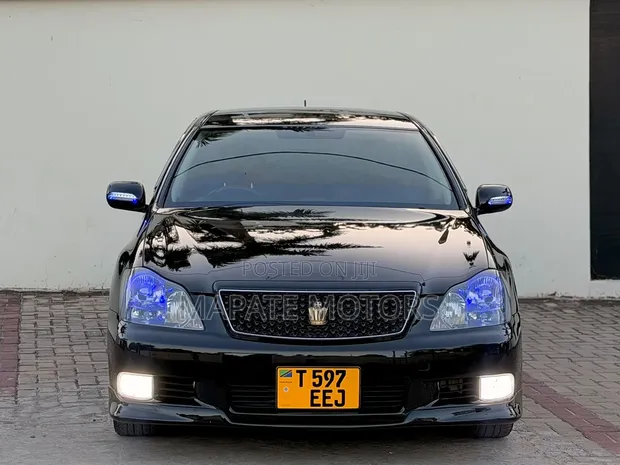 Toyota Crown 2007 Black - 1