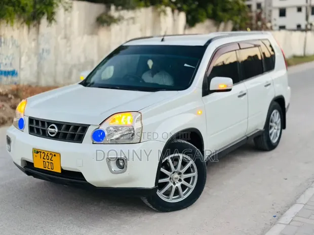 Nissan X-Trail 2009 Nyeupe - 1