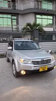 Subaru Forester 2010 Silver - 1