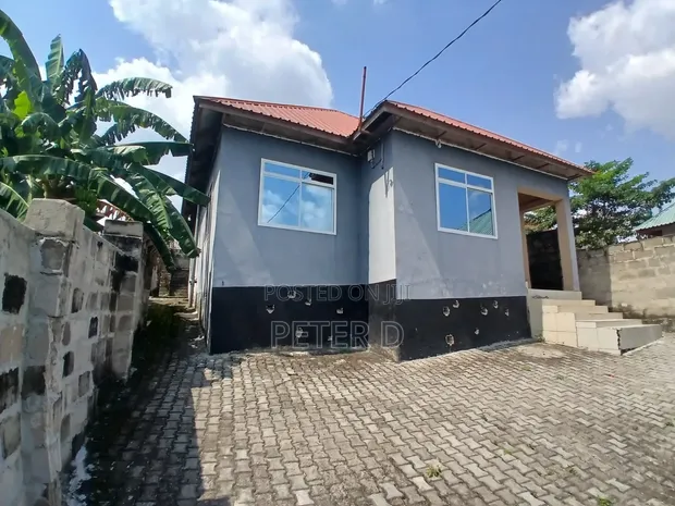 4 Bedroom House for Sale in Kinondoni, Kimara Mwisho - 1