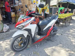 Honda Vario 2020 Nyeupe