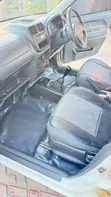 Suzuki Swift 2004 Nyeupe - 4
