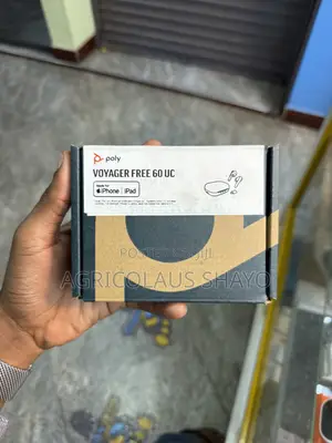 Poly Voyager Free 60 UC Wireless Earbuds - Black