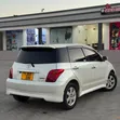 Toyota IST 2003 - 4
