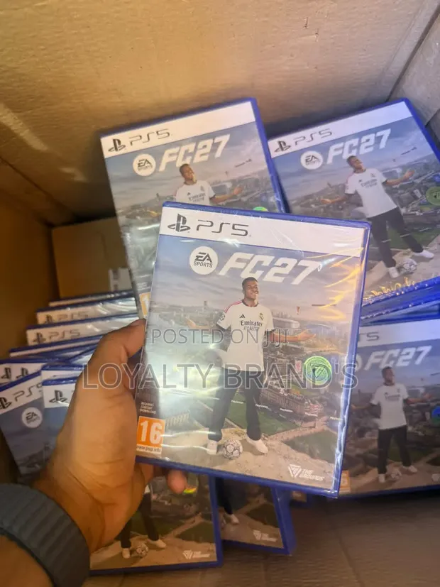 FC 27 PlayStation 5 Game - 1