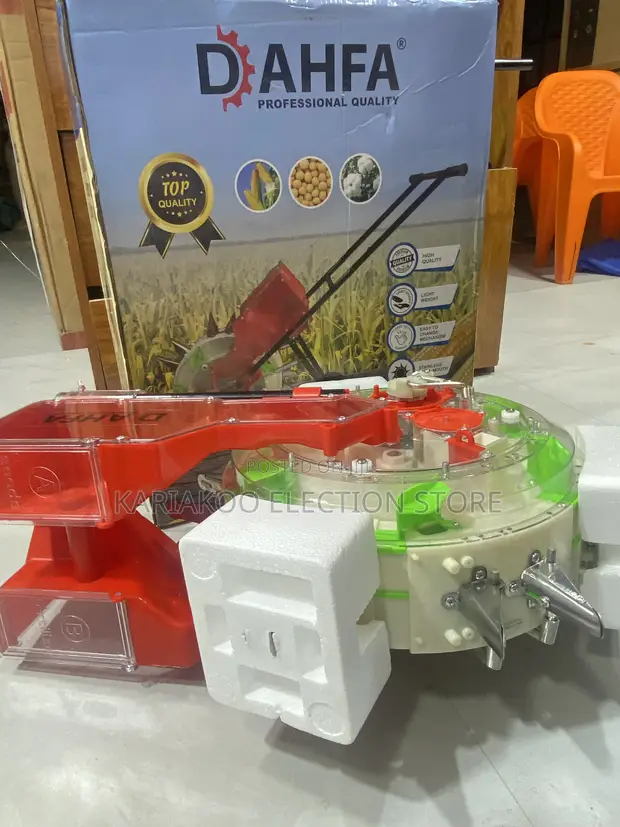 DAHFA Hand Push Seeder - 1