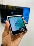 Samsung Galaxy Z Flip7 512GB Used - 4