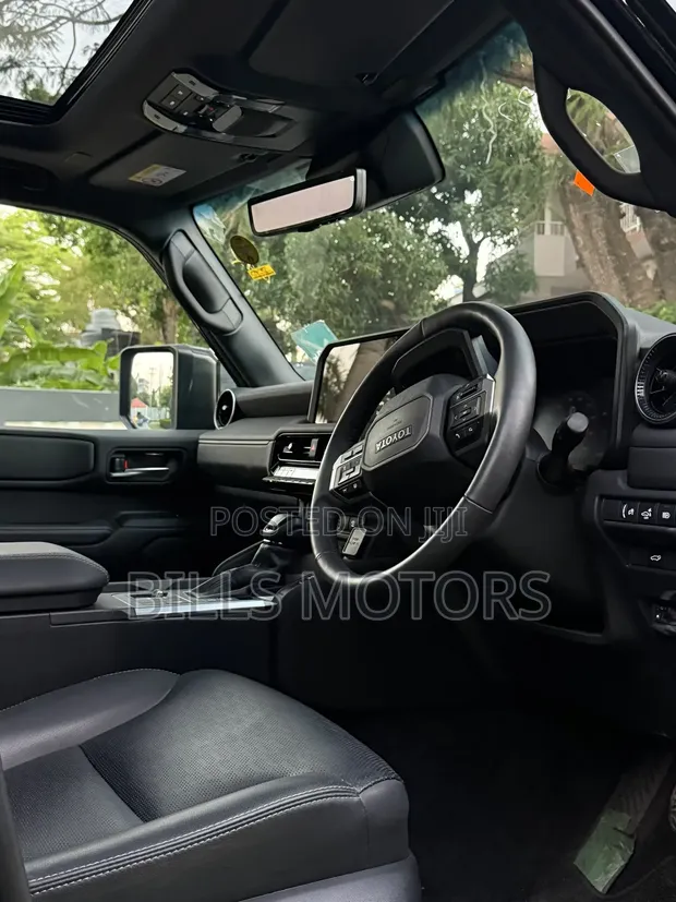 Toyota Land Cruiser Prado 2.7 2024 Black - 1