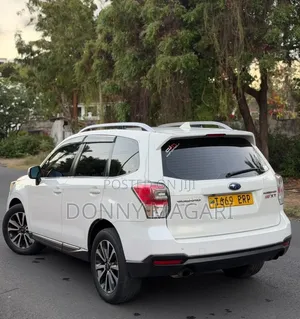 Subaru Forester 2017 Nyeupe
