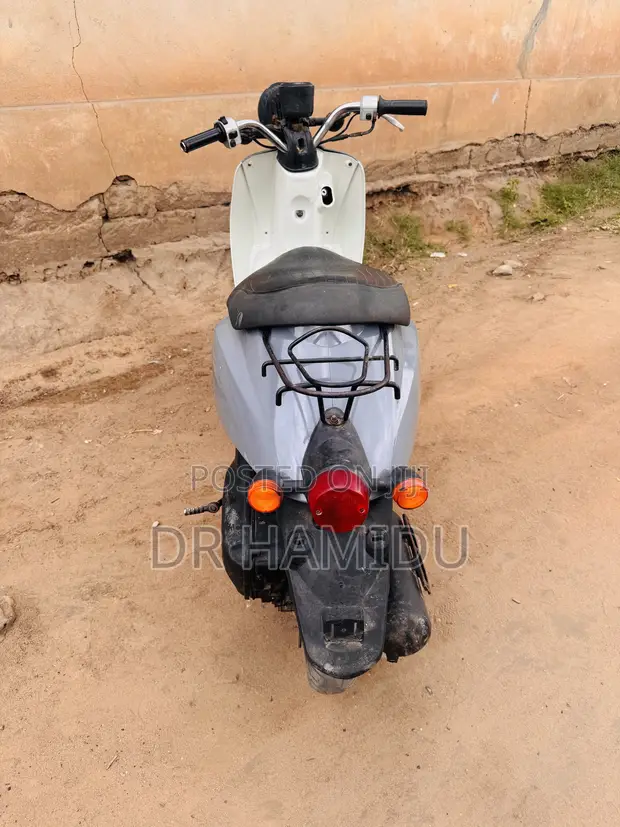 Honda Today 2020 Pikipiki - Kijivu - 1