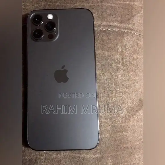 Apple iPhone 12 Pro Max 256GB Nyeusi - 1