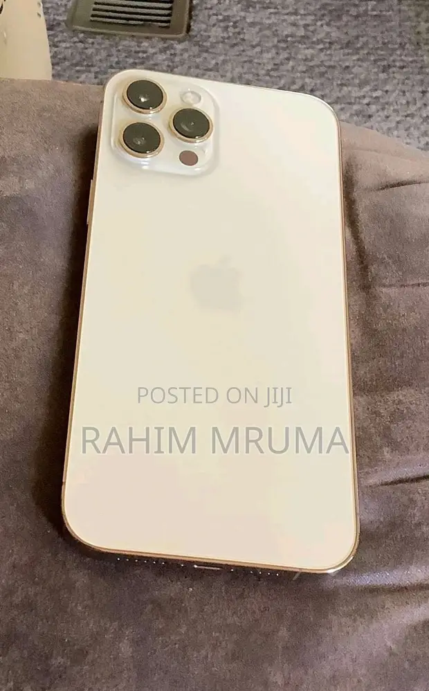 Apple iPhone 12 Pro Max 256GB Gold - 1