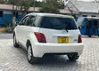 Toyota IST 2005 Pearl - 2